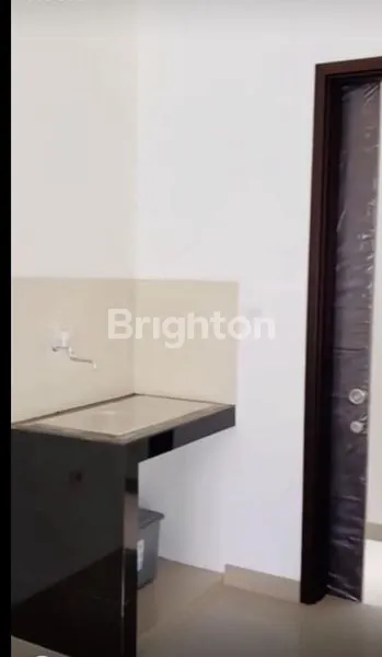 image RUMAH DI PIK 2 DALAM CLUSTER, LUAS TANAH 60M2, 2LANTAI (KODE RMRG1929) (3)