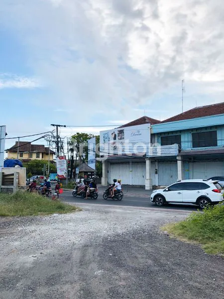 image TANAH STRATEGIS JALAN UTAMA BYPASS NGURAH RAI - DEKAT PELABUHAN BENOA, UNDER 1M COCOK UNTUK MEMBANGUN GUDANG, OFFICE, RESTORAN, SUPERMARKET DLL (8)