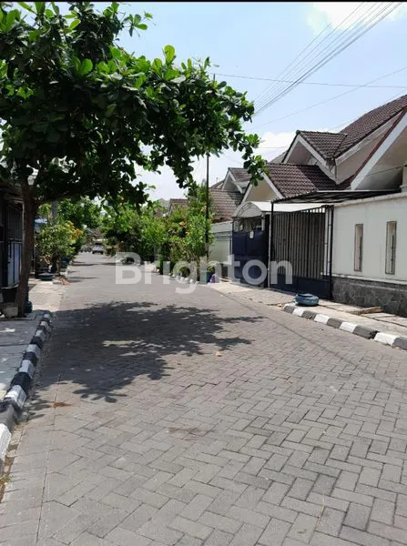 image TELUKAN, SUKOHARJO, ADA RUMAH, 5 MENIT KE SOLO BARU, LOKASI TIDAK JAUH DARI JALAN RAYA, AKSES JALAN 2 ARAH (2)