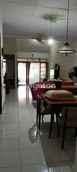 image DIJUAL RUMAH MURAH  SEMI FURNISH (4)