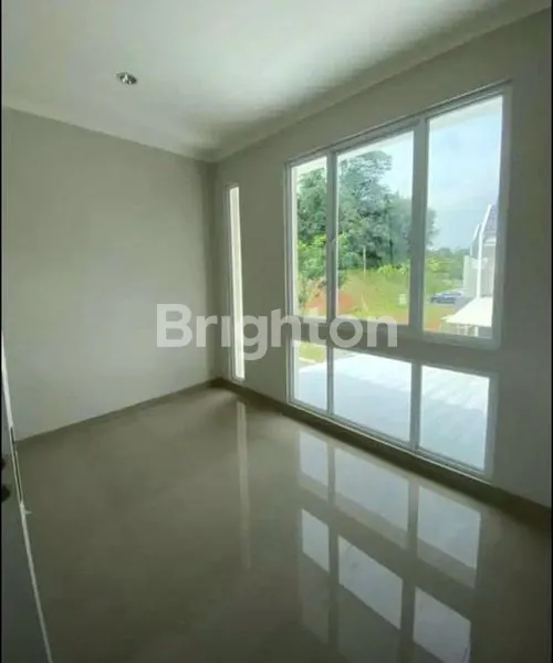 image JUAL / SEWA RUMAH 2 LANTAI TERAWAT CLUSTER MONTERVERDE CITRALAND CIBUBUR (3)