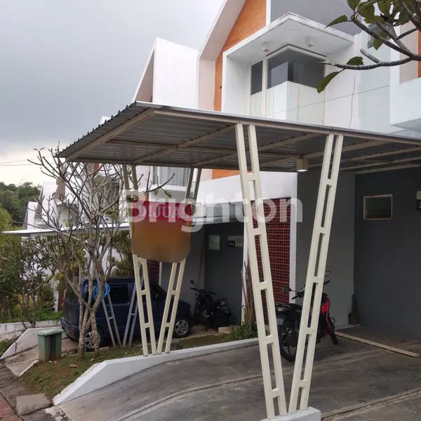 image RUMAH MODERN MINIMALIS 2 LT HARGA MURAH SIAP HUNI DI TIDAR KOTA MALANG (1)