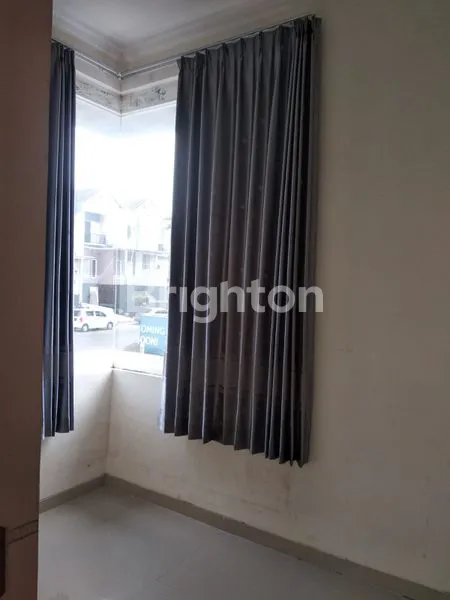 image RUMAH MODERN MINIMALIS 2 LT HARGA MURAH SIAP HUNI DI TIDAR KOTA MALANG (3)