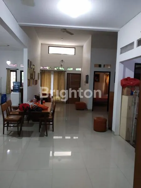 image MAU RUMAH YANG DEKAT DENGAN BERBAGAI FASILITAS?.INI ADA ... (1)