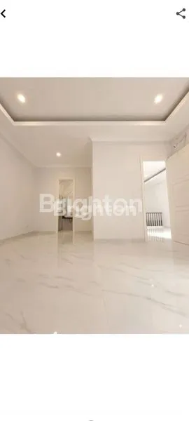 image RUMAH 2LANTAI GRESS BAGUS, TENGAH KOTA SURABAYA TIMUR (4)