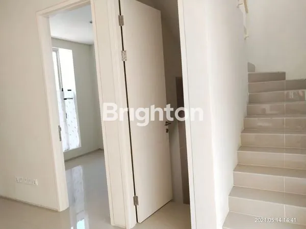 image RUMAH 2 LANTAI DI NORTHWEST PARK CITRALAND SURABAYA BARAT (4)
