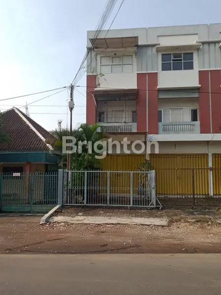 image RUKO 3 LANTAI STRATEGIS MALANG KOTA (2)