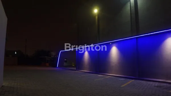 image GEDUNG KOMERSIL, LAHAN SANGAT LUAS, COCOK UNTUK KARAOKE, CAFE, CLUB, SPA EXCLUSIVE DI SUMATERA PALEMBANG (8)