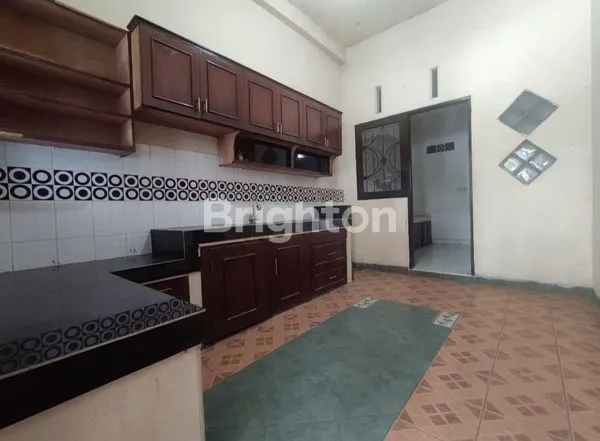 image RUMAH CANTIK BARU RENOV DIPALEM SEMI KARAWACI (4)