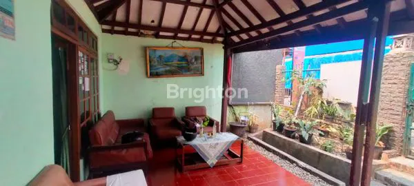 image RUMAH TINGGAL PLUS 2 UNIT TOKO DI PANCORAN MAS DEPOK (2)