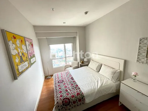 image SOMERSET BERLIAN APARTMENT FURNISHED DI PERMATA HIJAU JAKARTA SELATAN  (2)
