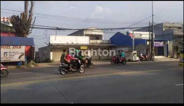 image TANAH DI JALAN UTAMA PASAR KEMIS (4)