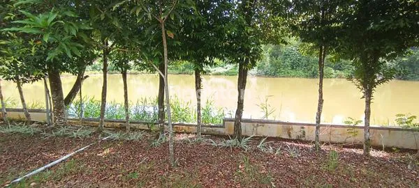 image SUKAJADI VIEW DANAU DAN TAMAN GOLF (8)