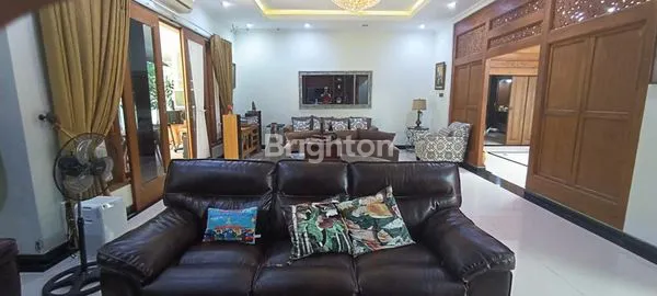 image SUKAJADI VIEW DANAU DAN TAMAN GOLF (4)