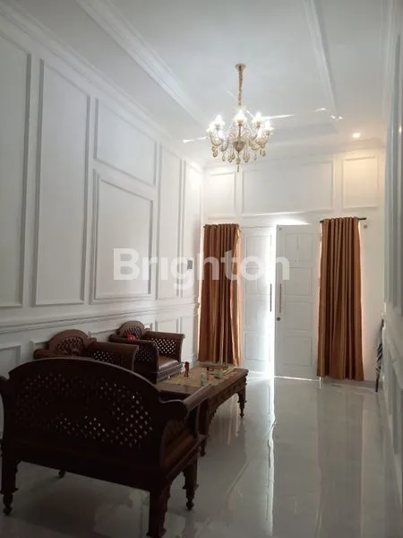 image RUMAH MEWAH DI KOTA STRATEGIS (5)
