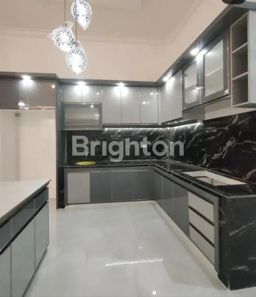 image RUMAH MEWAH DI KOTA STRATEGIS (2)