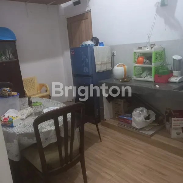 image RUMAH HOOK MINIMALIS DI WONOREJO SELATAN (4)