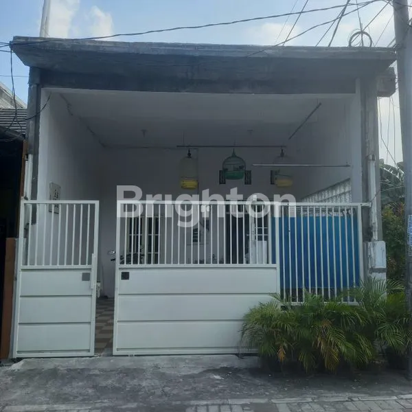 image RUMAH HOOK MINIMALIS DI WONOREJO SELATAN (1)