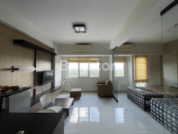 image MURAH BANGET APARTMENT UC CITRALAND FULL FURNISHED SIAP PAKAI TINGGAL BAWA KOPER. AREA STRATEGIS SANGAT RAMAI DI SURABAYA. VIEW GOLF (2)