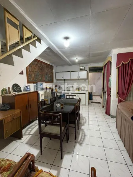 image RUMAH DI PUSAT KOTA BANDUNG JL KOLEKTOR (5)