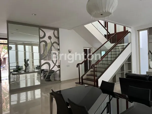 image RUMAH MINIMALIS PAKUWON CITY CLUSTER VIRGINIA REGENCY FULL FURNISED SURABAYA TIMUR DEKAT KAMPUS ITS, MALL GALAXY (2)