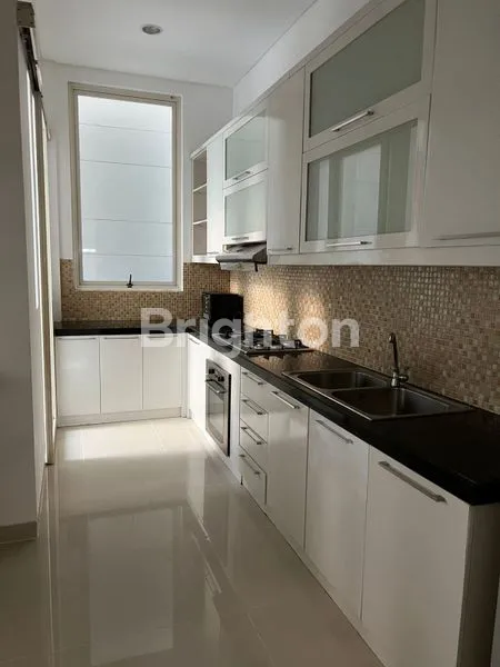 image RUMAH MINIMALIS PAKUWON CITY CLUSTER VIRGINIA REGENCY FULL FURNISED SURABAYA TIMUR DEKAT KAMPUS ITS, MALL GALAXY (8)