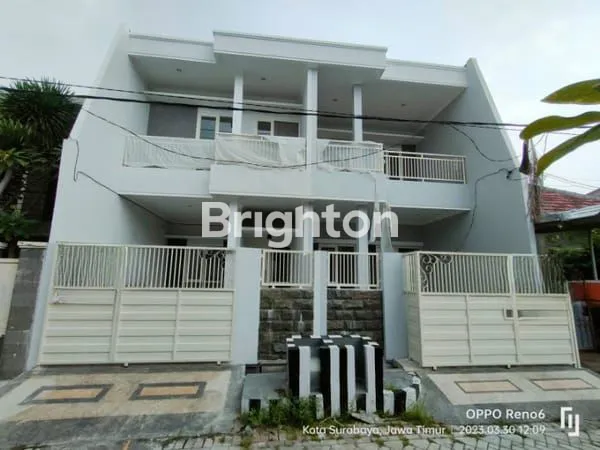 image RUMAH BARU GRESS 2 LANTAI NEW SUTOREJO. DEKAT MULYOSARI PAKUWON CITY IT UNAIR GM GALAXY MALL KENJERAN (2)