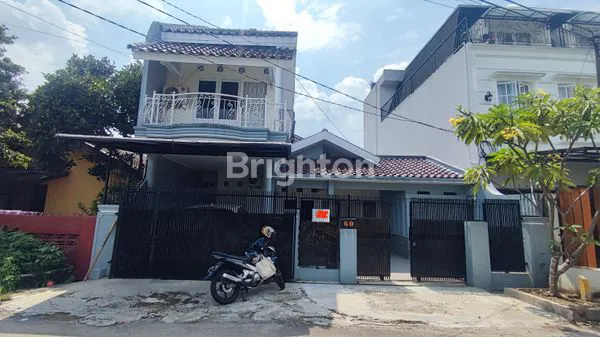 RUMAH MEWAH DI PALAYU RAYA PANDU RAYA