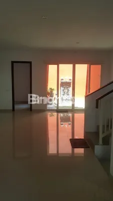 image BUTUH CEPAT LAKU RUMAH TINGGAL BAWA KOPER AJA (2)