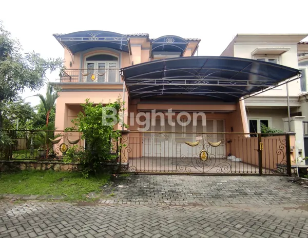 image RUMAH KLASIK SIAP HUNI 2 LANTAI DI WISATA BUKIT MAS DEKAT CITRALAND DAN GRAHA (1)