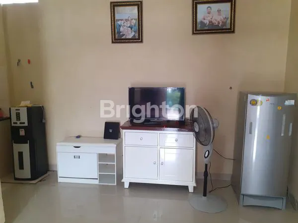 image RUMAH FULL FURNISHED DI PERUMAHAN DEKAT PINTU TOLL & JALAN RAYA DEPOK BOGOR (2)