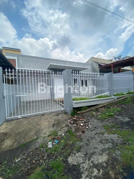 image RUMAH HUNIAN 1,5 LANTAI DI KOTA WISATA BATU DEKAT DENGAN SONGGORITI (2)