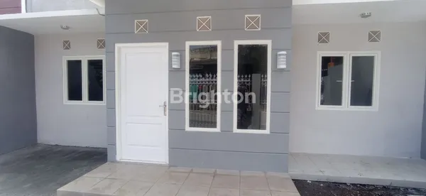 image RUMAH HUNIAN 1,5 LANTAI DI KOTA WISATA BATU DEKAT DENGAN SONGGORITI (3)