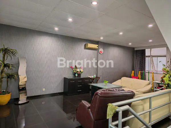 image BEVERLY COMMERCIAL ROOMS (5)