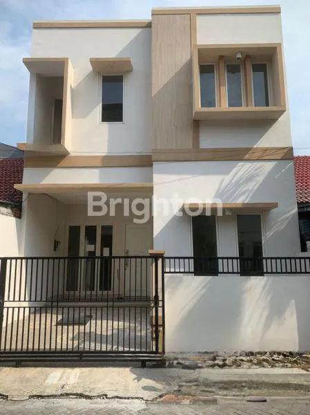 image HARGA TURUN!!! RUMAH DENGAN LINGKUNGAN ASRI, SIAP HUNI SELANGKAH KE PAKUWON CITY MALL SEKOLAH² GLORIA CITA HATI XIN ZHONG MULYOSARI SUTOREJO RS MITRA KELUARGA KENJERAN ITS UNAIR KAMPUS C UNIV WIDYA MANDALA (1)