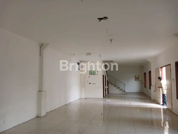 image GUDANG MALANG DI COMBORAN (3)