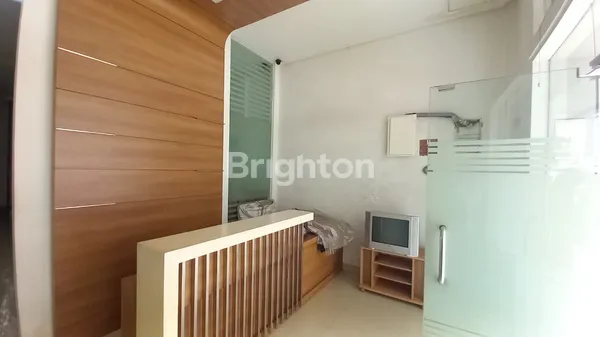 image RUKO DI KOMPLEK PERKANTORAN CBD PLUIT JAKARTA UTARA STRATEGIS 4 LANTAI (3)
