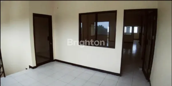 image GUDANG MOJOKERTO NOL JALAN RAYA SIAP PAKAI PARKIRAN MUAT TRUK 40 FEET (5)