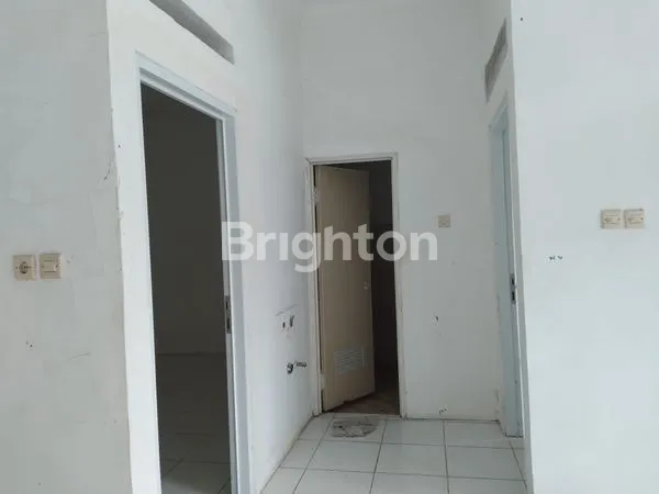 image RUMAH LUAS ASRI DAN NYAMAN (6)