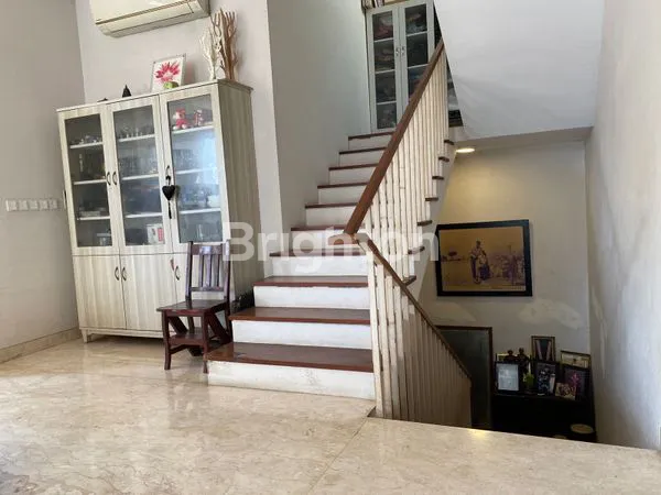 image CANTIK SIAP HUNI DENGAN KOLAM RENANG  LINGKUNGAN NYAMAN DI PURI MUTIARA CILANDAK BARAT JAKARTA SELATAN  (2)