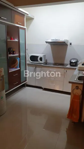 image RUMAH BAGUS SEMI FURNISHED DI PURI ANJASMORO (2)