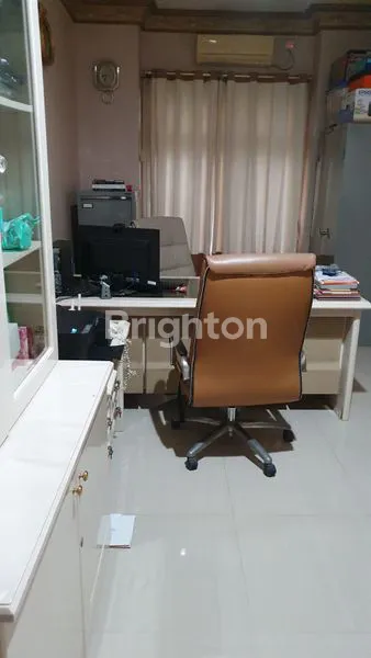 image RUMAH BAGUS SEMI FURNISHED DI PURI ANJASMORO (4)