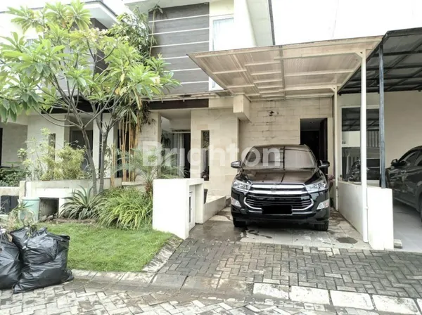 image RUMAH DIAN ISTANA CLUSTER MOCCA VRBANA SURABAYA (1)