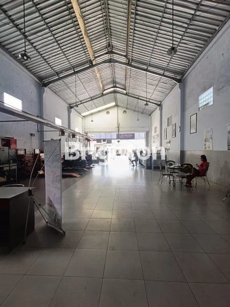 BENGKEL DI CAMPURDARAT TULUNGAGUNG