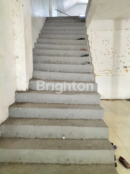 image BISA DIBUAT USAHA TOKO GALANGAN,AIR ISI ULANG DLL NOL JLN RAYA GEGER  CERME (2)