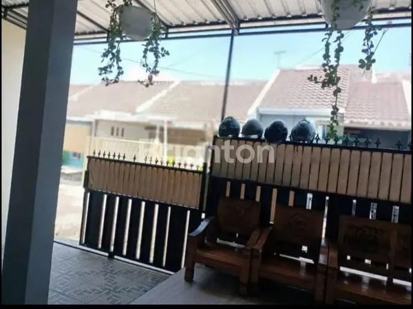 image RUMAH DI PAKIS (4)