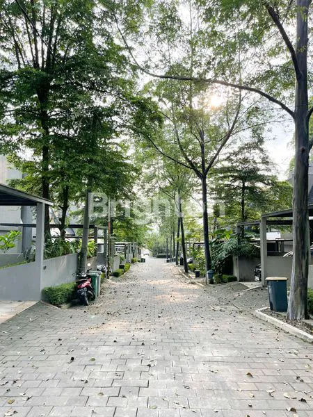 image RUMAH 2 LANTAI SANGAT ASRI DAN NYAMAN YVE HABITAT JALAN PENDOWO LIMO DEPOK JAWA BARAT  (8)