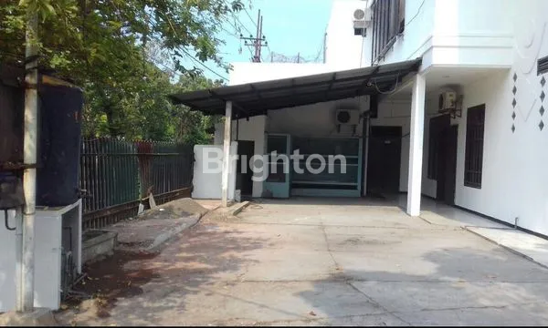 image RUMAH HOOK DI KERTOMENANGGAL (1)