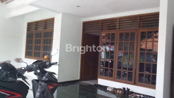 image *HUNIAN LANTAI 2 DI PERUM MEDOKAN ASRI (3)