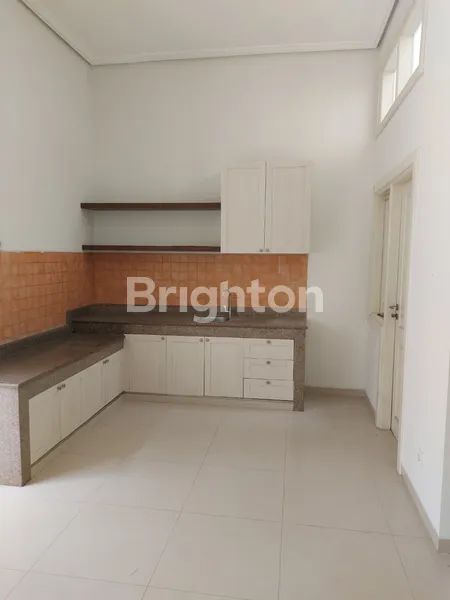 image RUMAH DI GUNUNG ANYAR REGENCY SURABAYA TIMUR DEKAT DENGAN MERR (6)